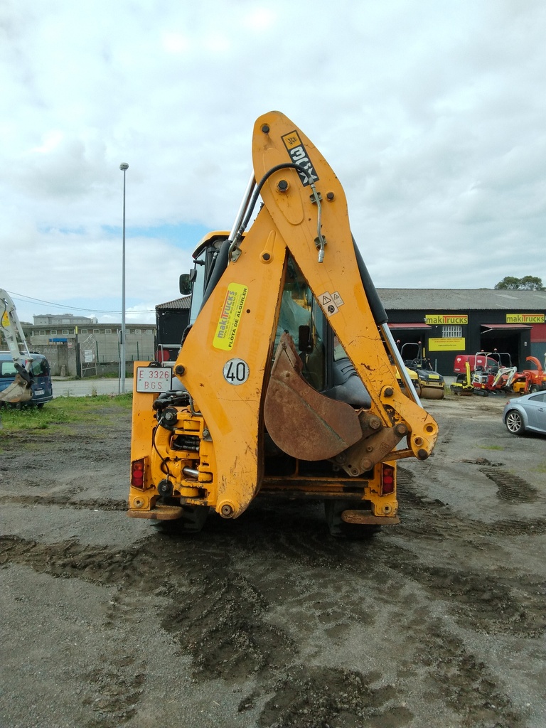 JCB 3CX, 2017