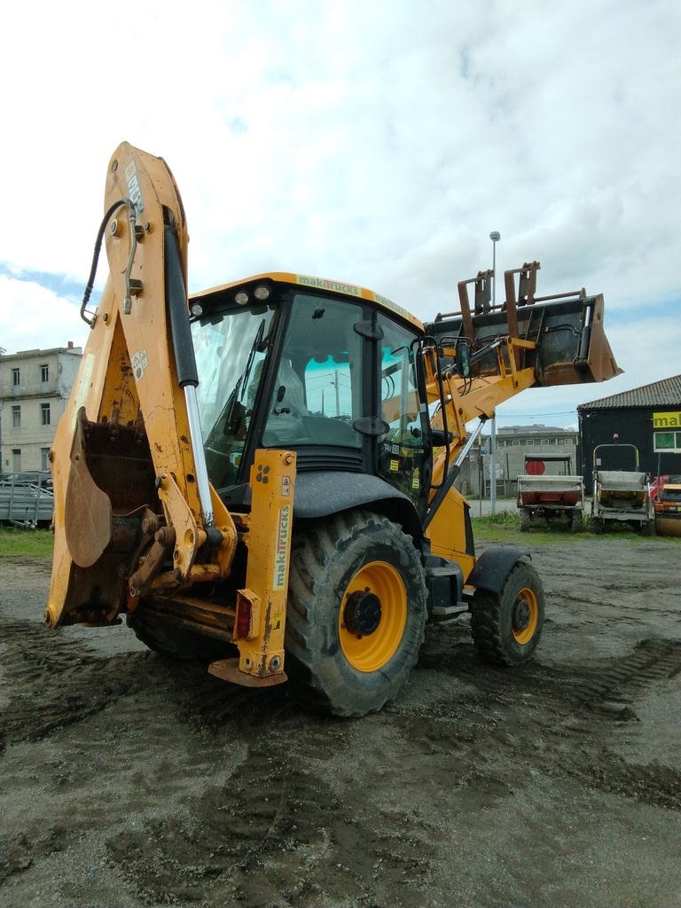 JCB 3CX, 2017