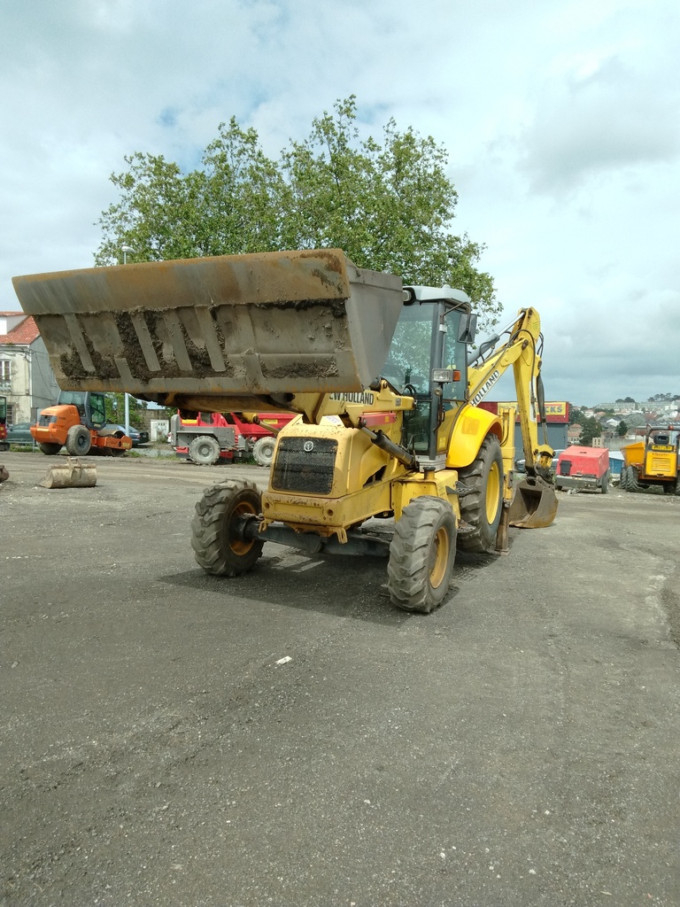 NEW HOLLAND LB95, 2007