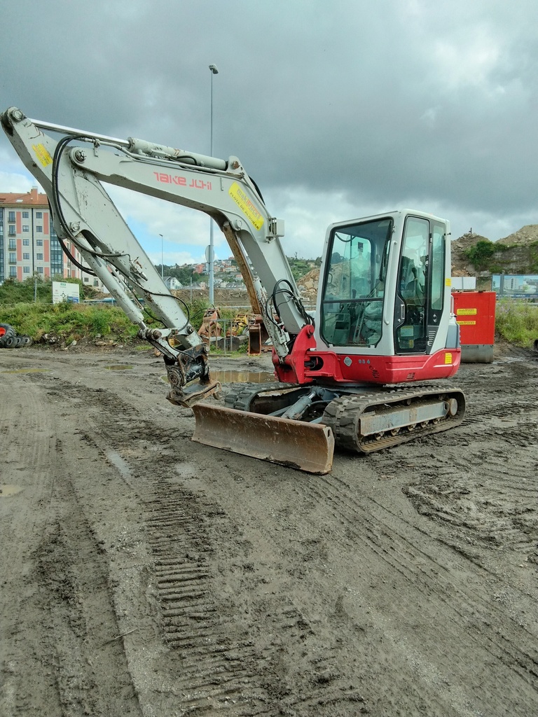 TAKEUCHI TB250, 2013