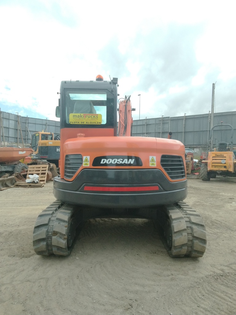 DOOSAN DX85, 2013