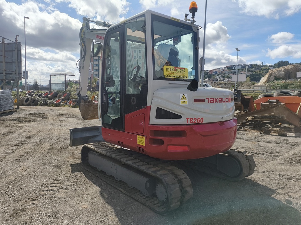 TAKEUCHI TB260, 2016